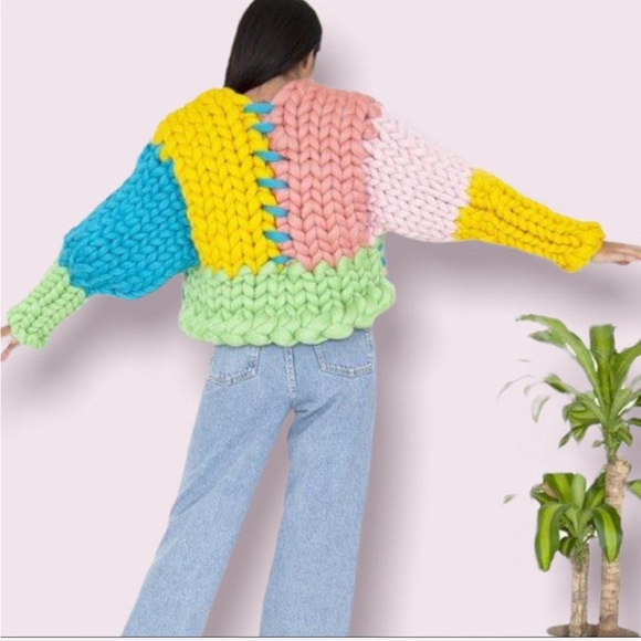Hope Macaulay - Original Colossal Knit Jacket - Picture 2 of 2